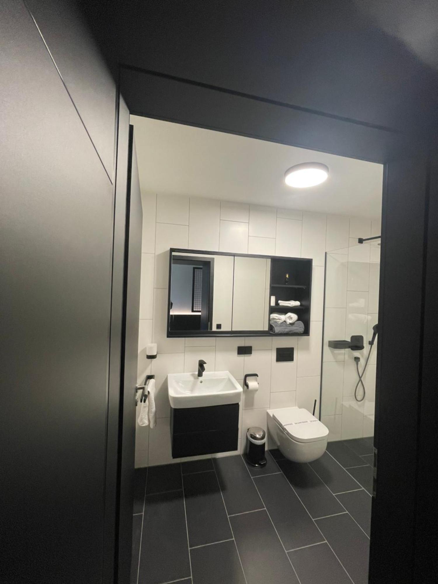 Hotelapartment Ueberwasser Mit Sauna Und Fitness Cuxhaven Luaran gambar